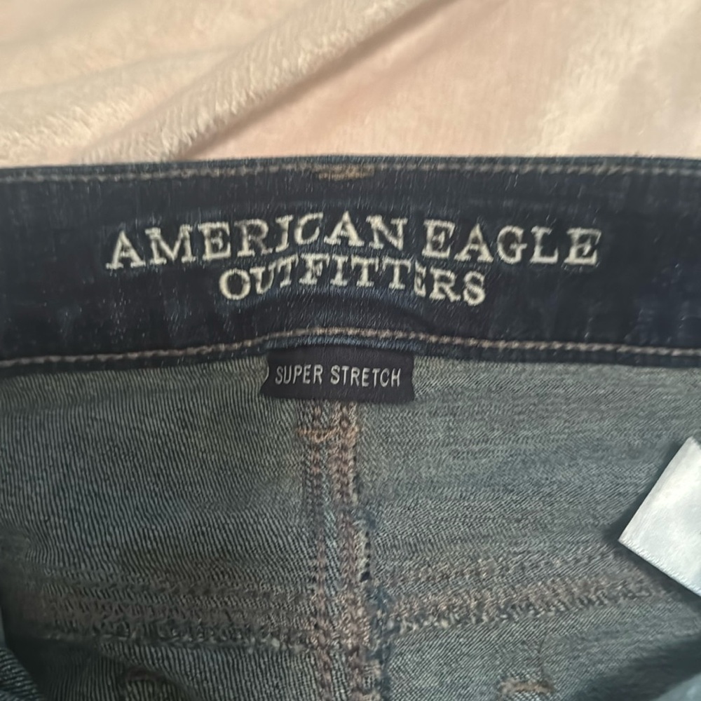 New!! American Eagle outfitters regular 2.  Super Stretch Straight Leg.